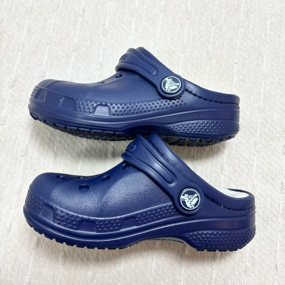 Crocs Kids Navy Blue lined Clogs‎ Size C 8/9